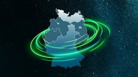 Umrisse von Deutschland im Weltall mit grünen Lichtlinien drumherum