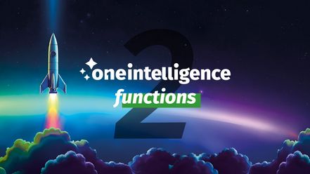 Rakete im Weltall mit Text "one.intelligence functions"